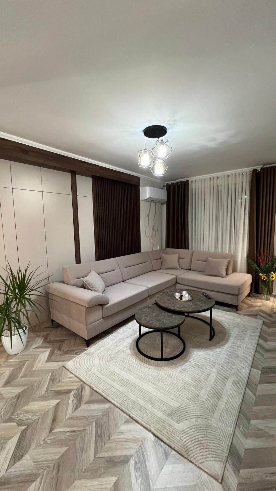 Erlaiden Apartment Shkoder Ngoại thất bức ảnh